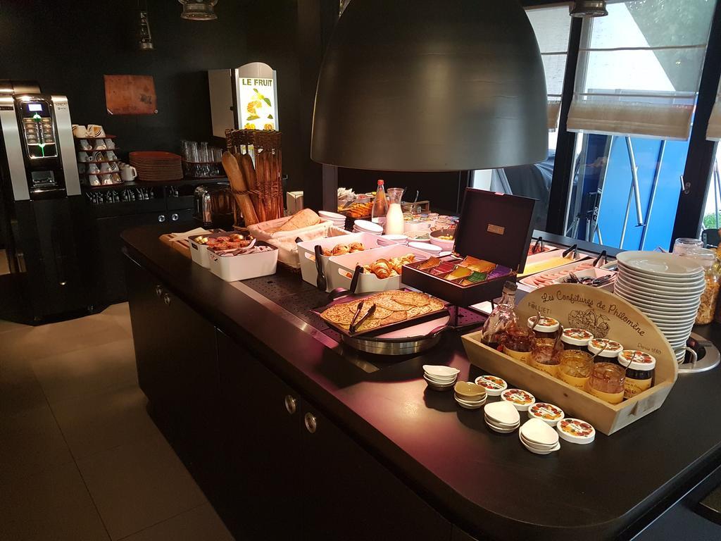 钟楼蒙贝里亚德索肖酒店 外观 照片